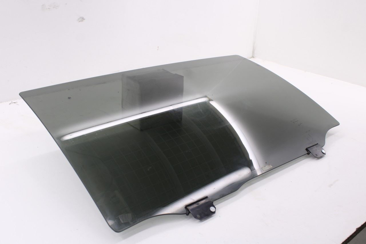2008-2020 Dodge Grand Caravan GT Rear Left Door Window Movable Glass 5020651AB2