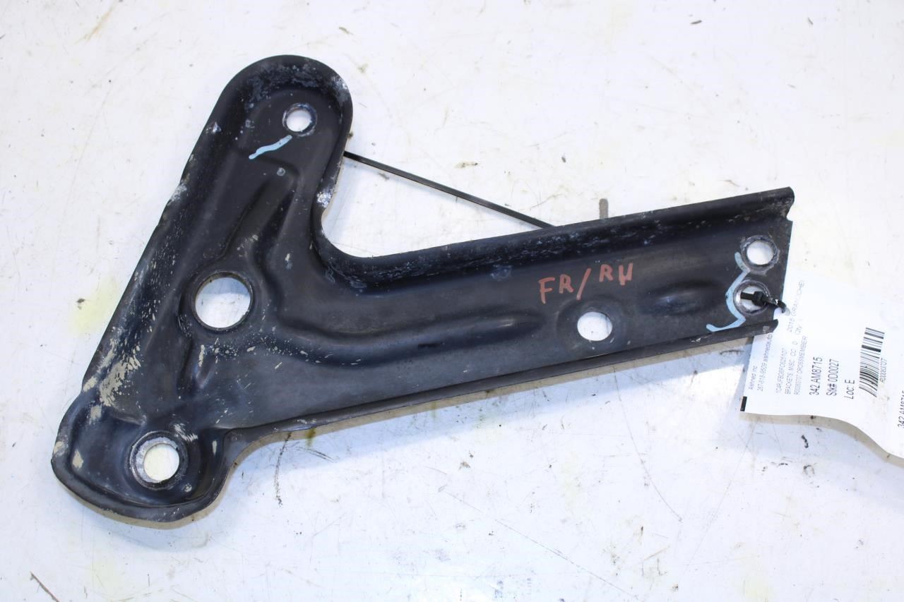 11-21 Jeep Grand Cherokee Limited Front Right Crossmember Bracket 52124642AB OEM - Alshned Auto Parts