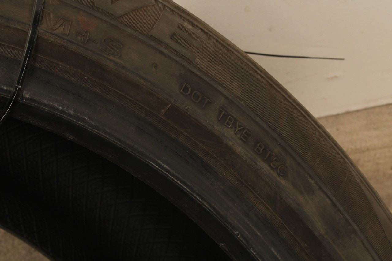 Tire Lionhart LH-Five 245/45ZR19 102W XL R811946