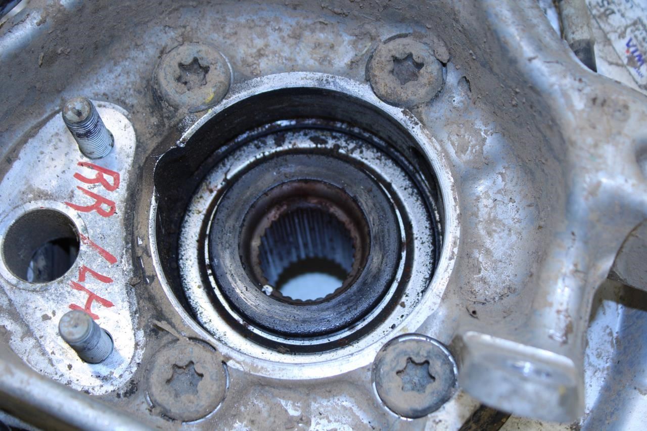 2018-2023 Kia Stinger GT1 AWD Rear Left Side Spindle Knuckle Hub 52710J5000 OEM - Alshned Auto Parts