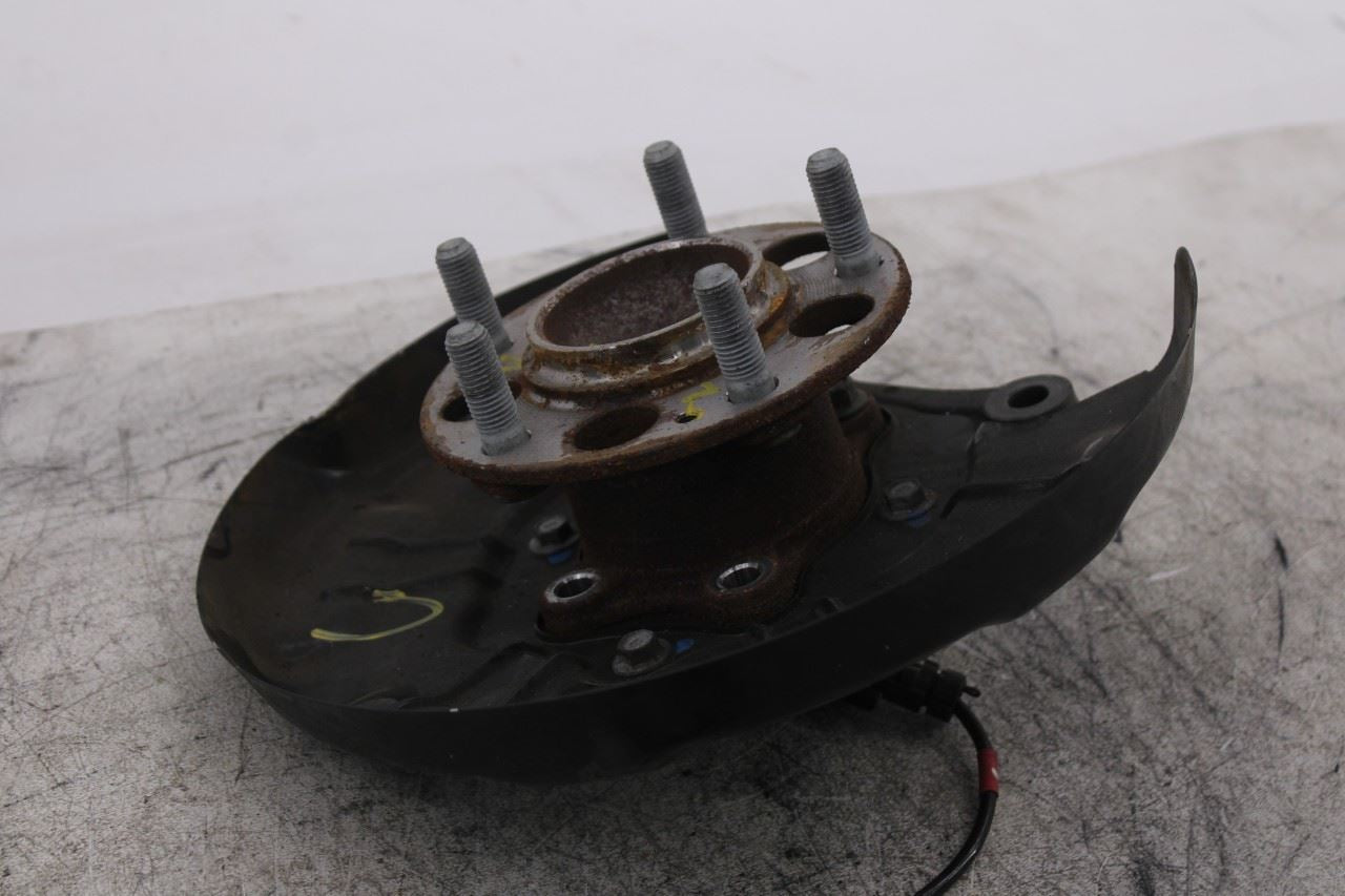 21-26 Hyundai Elantra SE 2.0L FWD Rear Passenger Right Side Spindle Knuckle Hub4