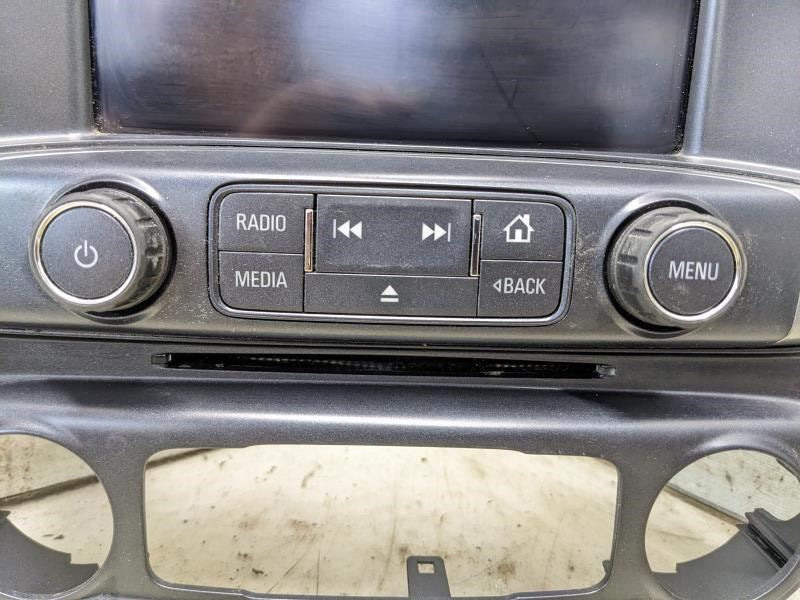 2017-19 Chevrolet Silverado 1500 Display Audio Radio Faceplate Control 84203824