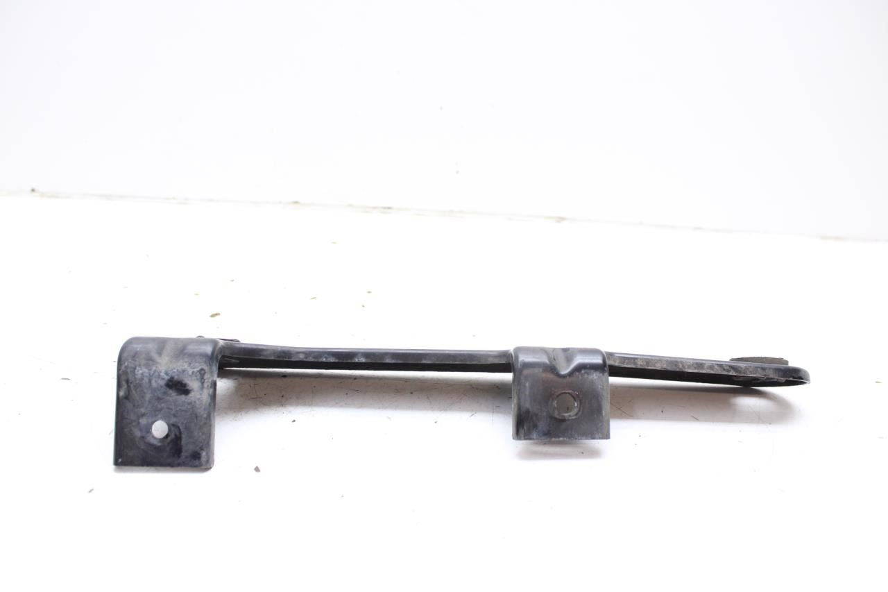 2014-2020 Maserati Ghibli Front Right Radiator Upper Mount Bracket 670001349 OEM - Alshned Auto Parts