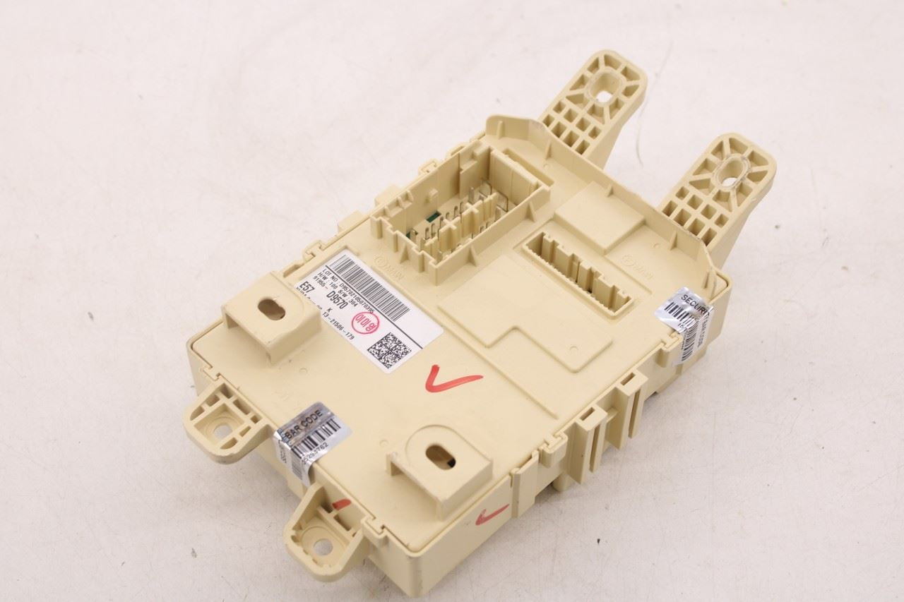 20-22 Kia Sportage Nightfall 2.4L FWD Instrument Panel Fuse Relay Junction Block4