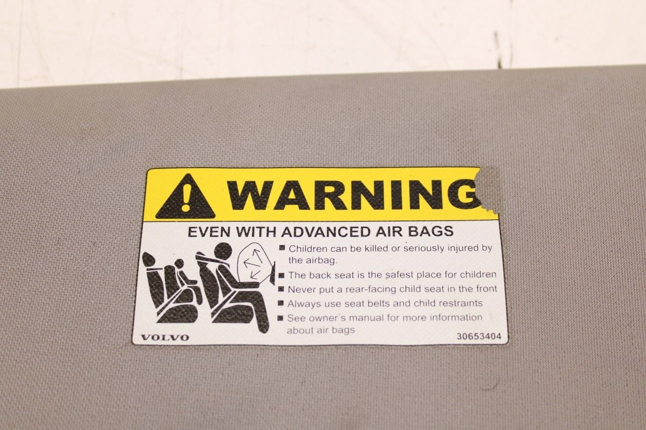 2015-16 Volvo S60 T5 Premier Front RH and LH Sun Visor Set w/ Illuminated Mirror - Alshned Auto Parts