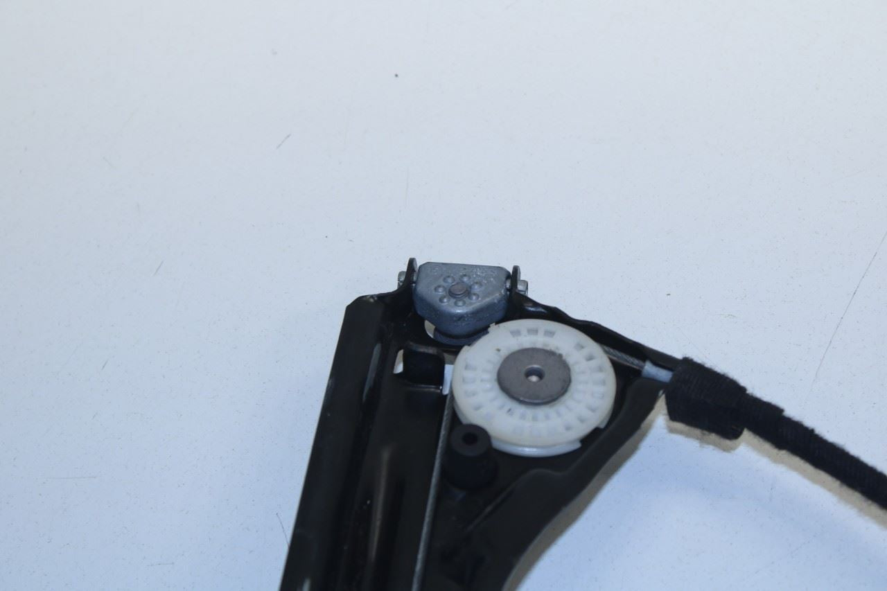 17-21 Maserati Ghibli Front Right Side Door Window Regulator w/ Motor 670009815 - Alshned Auto Parts