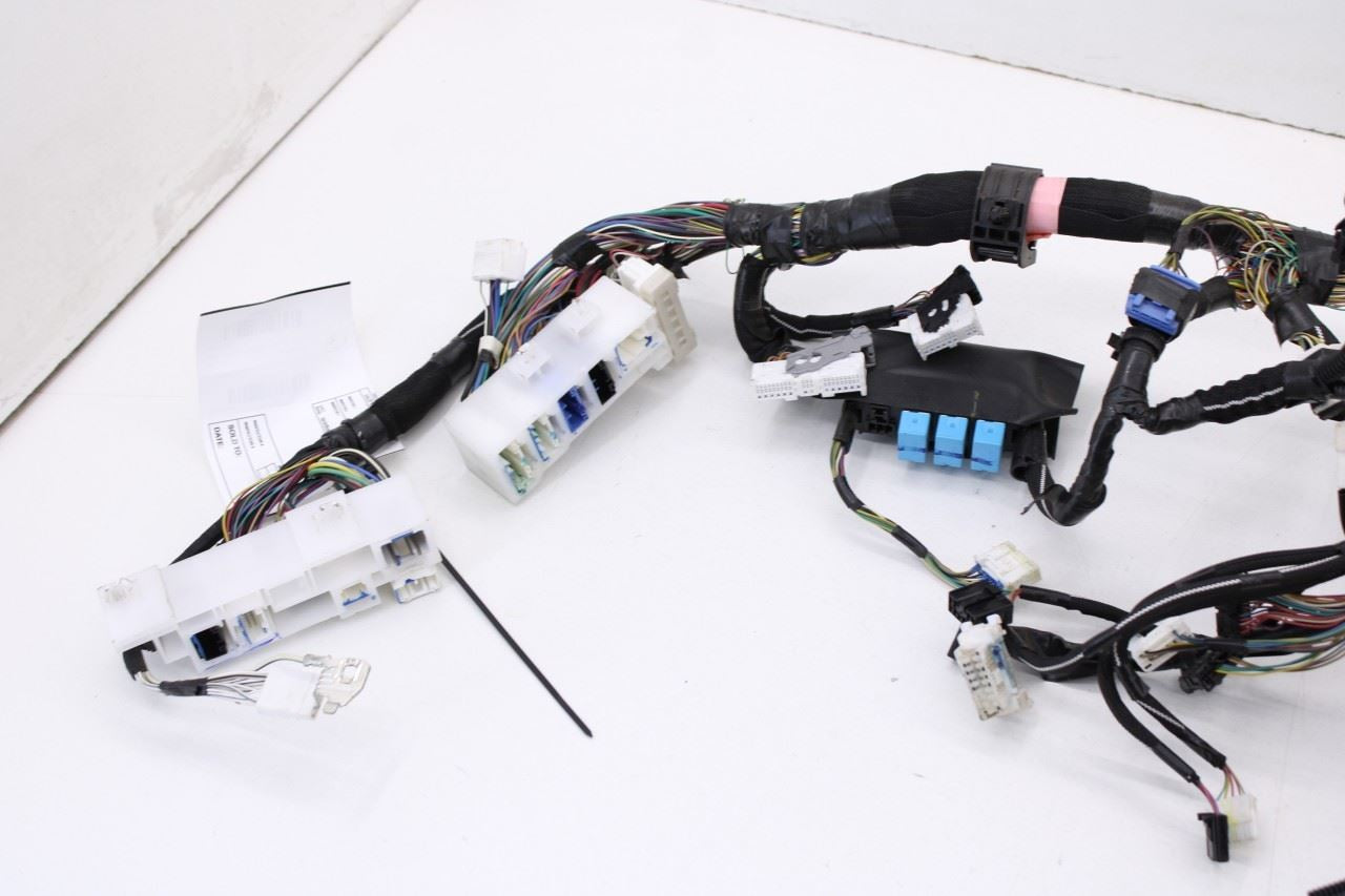 2016-2018 Toyota Tacoma Limited Dash Instrument Panel Wire Harness 82141-04X61 - Alshned Auto Parts