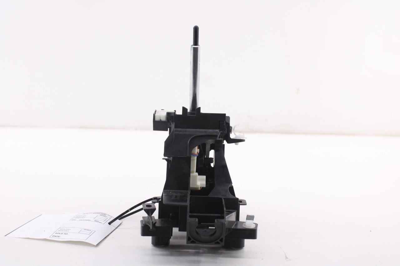 2020-24 Toyota Corolla LE Automatic Transmission Gear Shifter Lever 33560-024307