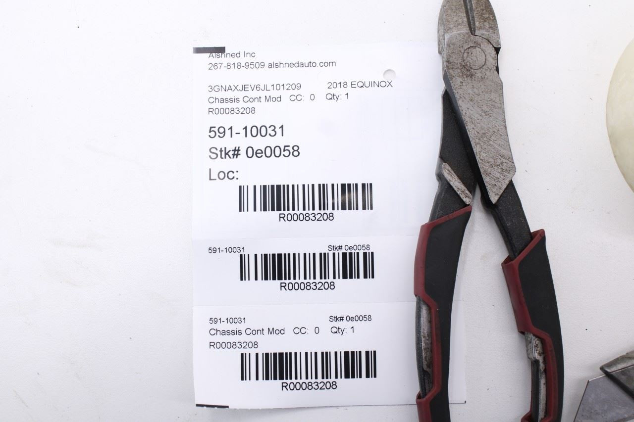 2018 Chevrolet Equinox LT Theft-Locking Keyless Entry Control Module 13510106 10
