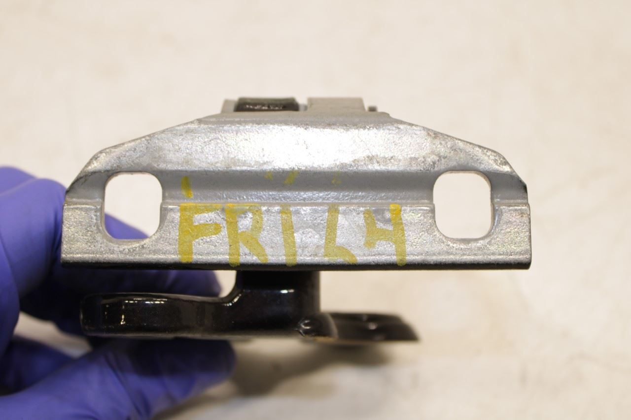 2015-18 Volvo S60 T5 Premier Front Left Door Hinge Upper and Lower Pair 31218520 - Alshned Auto Parts