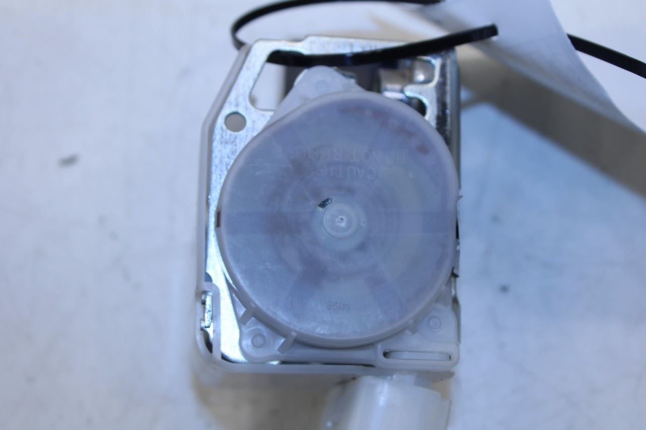 2012-2015 Mercedes-Benz ML350 3.5L RWD Rear Center 2nd Row Seat Belt Retractor - Alshned Auto Parts