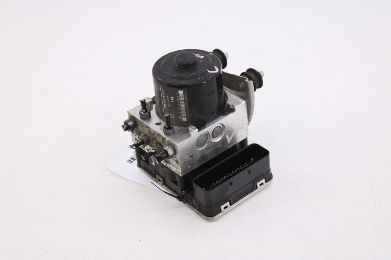 11-14 Porsche Cayenne S 4.8L ABS Anti Lock Brake Pump Control Module 7P0907379P0