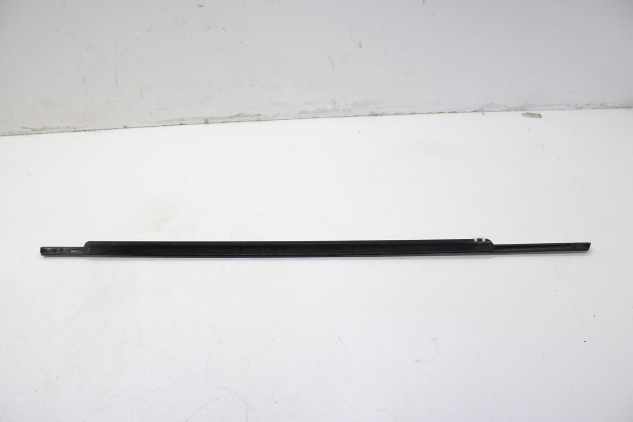 2019-20 Kia Sorento LX Rear Left Door Run Channel Outer Inner Belt Weatherstrip - Alshned Auto Parts