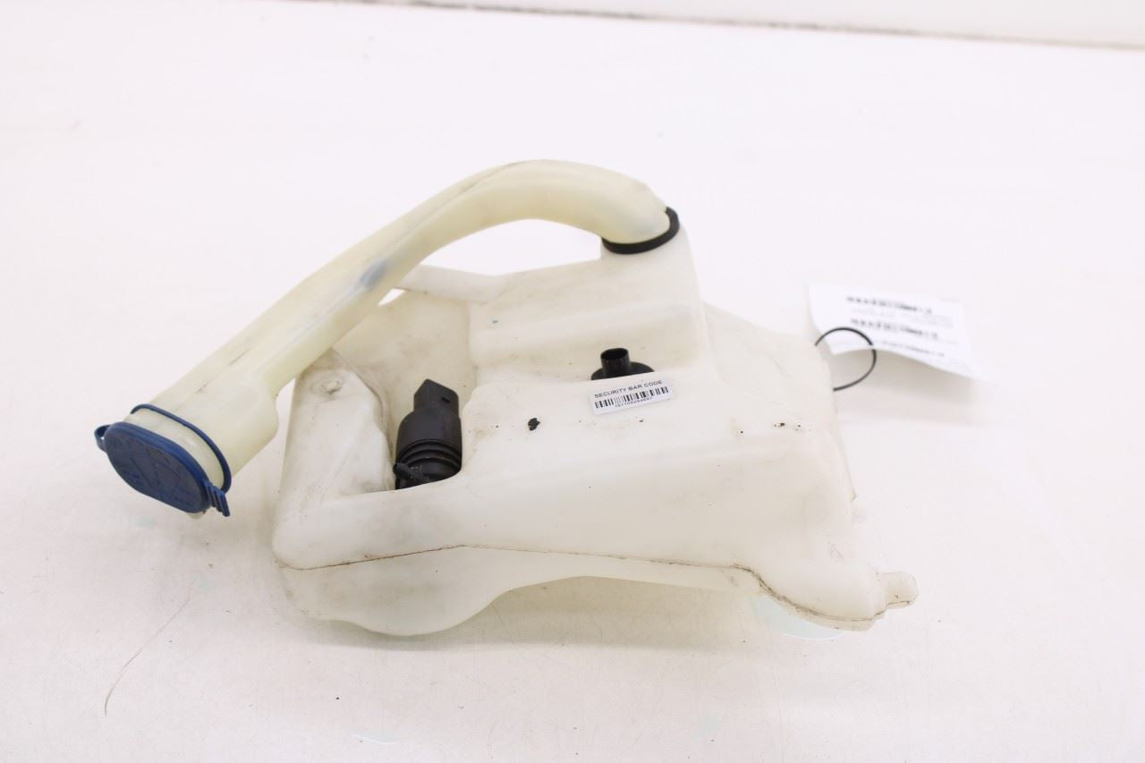 2006-09 Mercedes-Benz CLK350 Front Windshield Wiper Washer Reservoir 20386900203