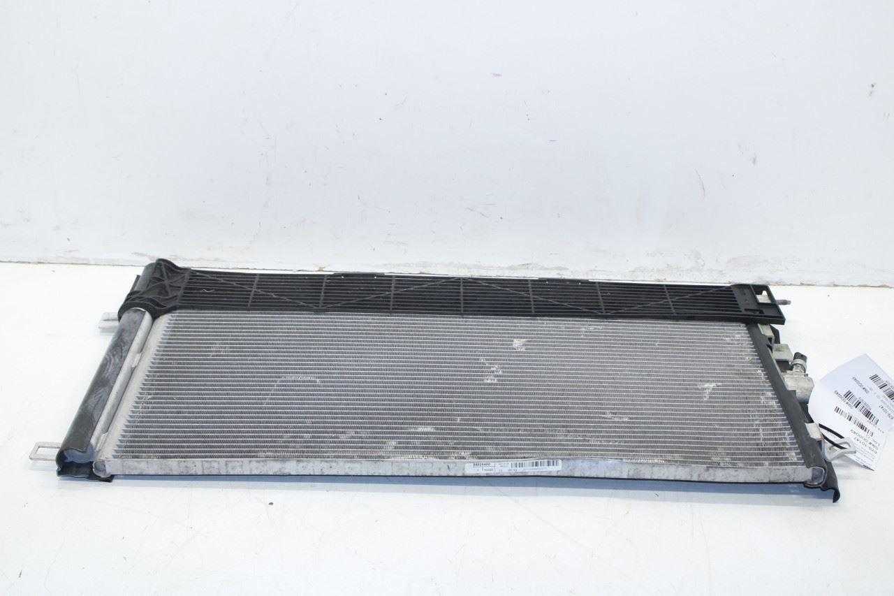 2020-2024 Chevrolet Blazer 2LT AC Air Conditioning Condenser 85557763 OEM *ReaD* - Alshned Auto Parts