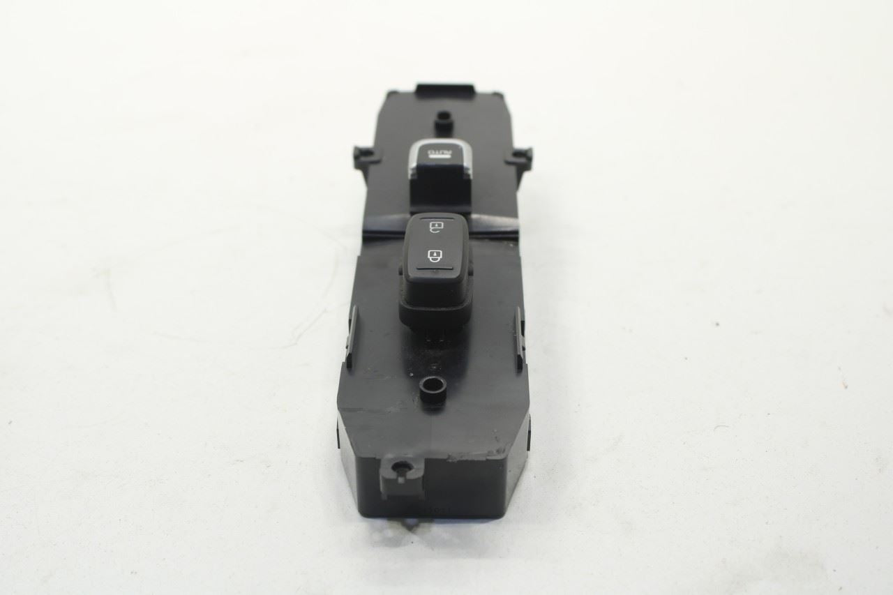 2019-2020 KIA Sorento LX Front Right Power Window Switch 93575-C6120KHI OEM - Alshned Auto Parts