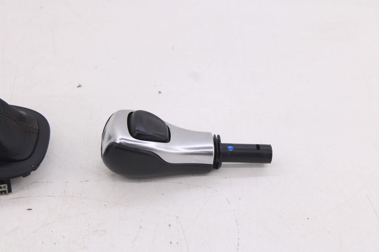 18-21 Jeep Compass Limited 4WD Auto Transmission Gear Shifter Lever Knob w/ Boot - Alshned Auto Parts