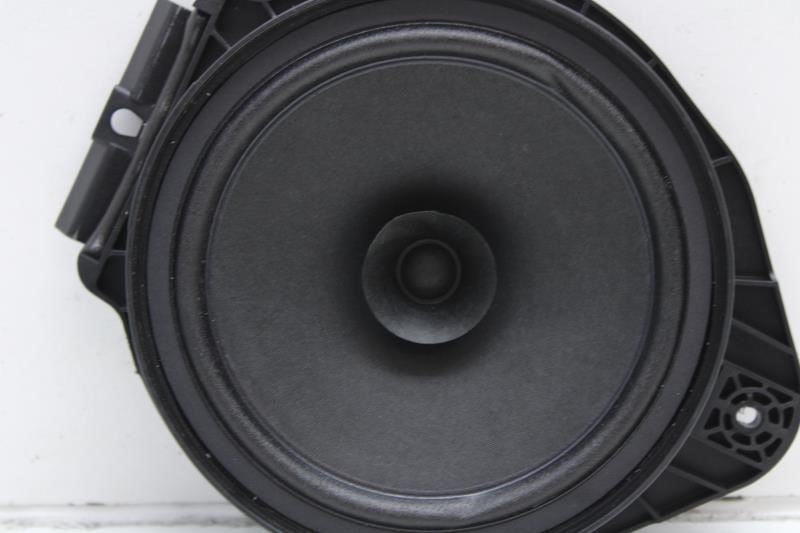 2024-2025 Chevrolet Trax Rear Left or Right Door Audio Speaker 42740080 OEM - Alshned Auto Parts