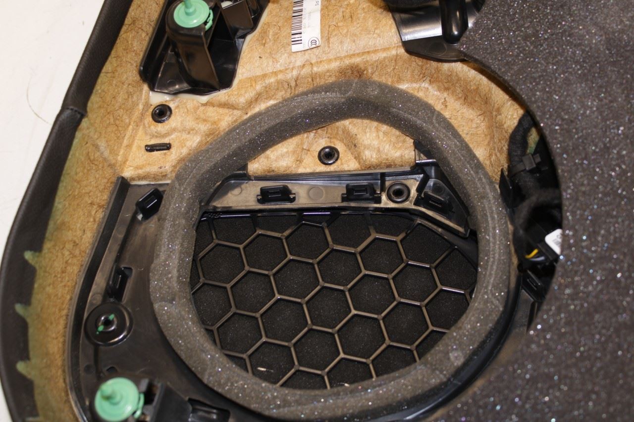 2014-2016 Maserati Ghibli S Q4 Front Left Driver Door Trim Panel 670049506 OEM - Alshned Auto Parts