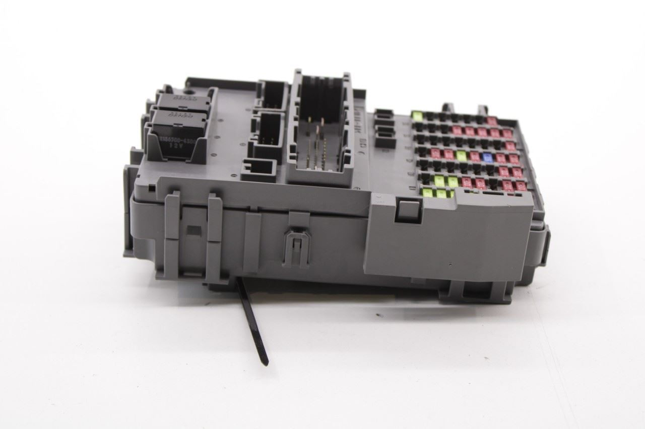 2022-24 Honda Civic Sport 2.0L Cabin Instrument Panel Fuse Relay Junction Block - Alshned Auto Parts