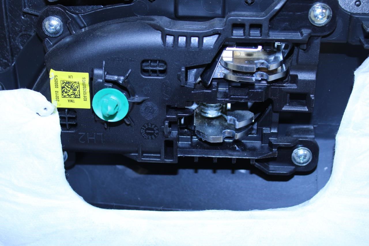 19-20 Hyundai Santa Fe Limited Rear Left Driver Door Trim Panel 83301-S2540-NNB - Alshned Auto Parts