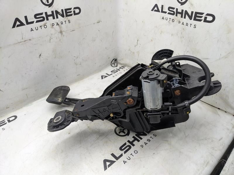 21-24 Ram 1500 Big Horn Crew Cab Blue Brake Foot Pedal w/ Bracket 68437179AC OEM - Alshned Auto Parts