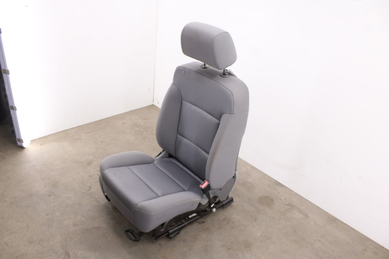 14-15 Chevy Silverado 1500 2WT Front RH LH Side and Center Seat Complete *ReaD*18