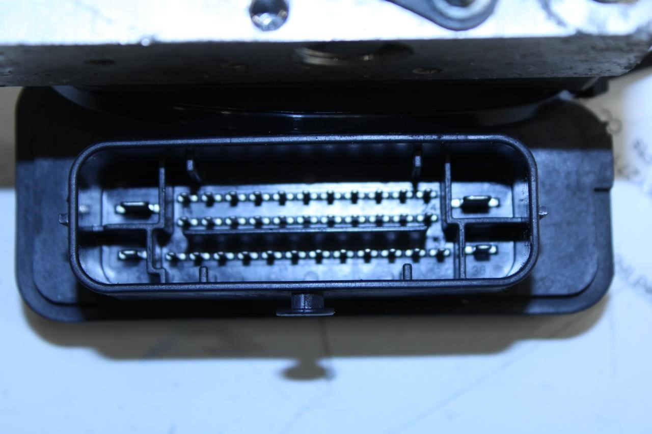 2017-19 Nissan Sentra SV ABS Anti Lock Brake Pump Control Module 47660-5UD0C OEM - Alshned Auto Parts