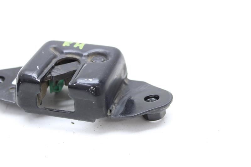 2019-2024 Chevrolet Silverado 1500 Right and Left Pickup Box Tailgate Latch OEM - Alshned Auto Parts