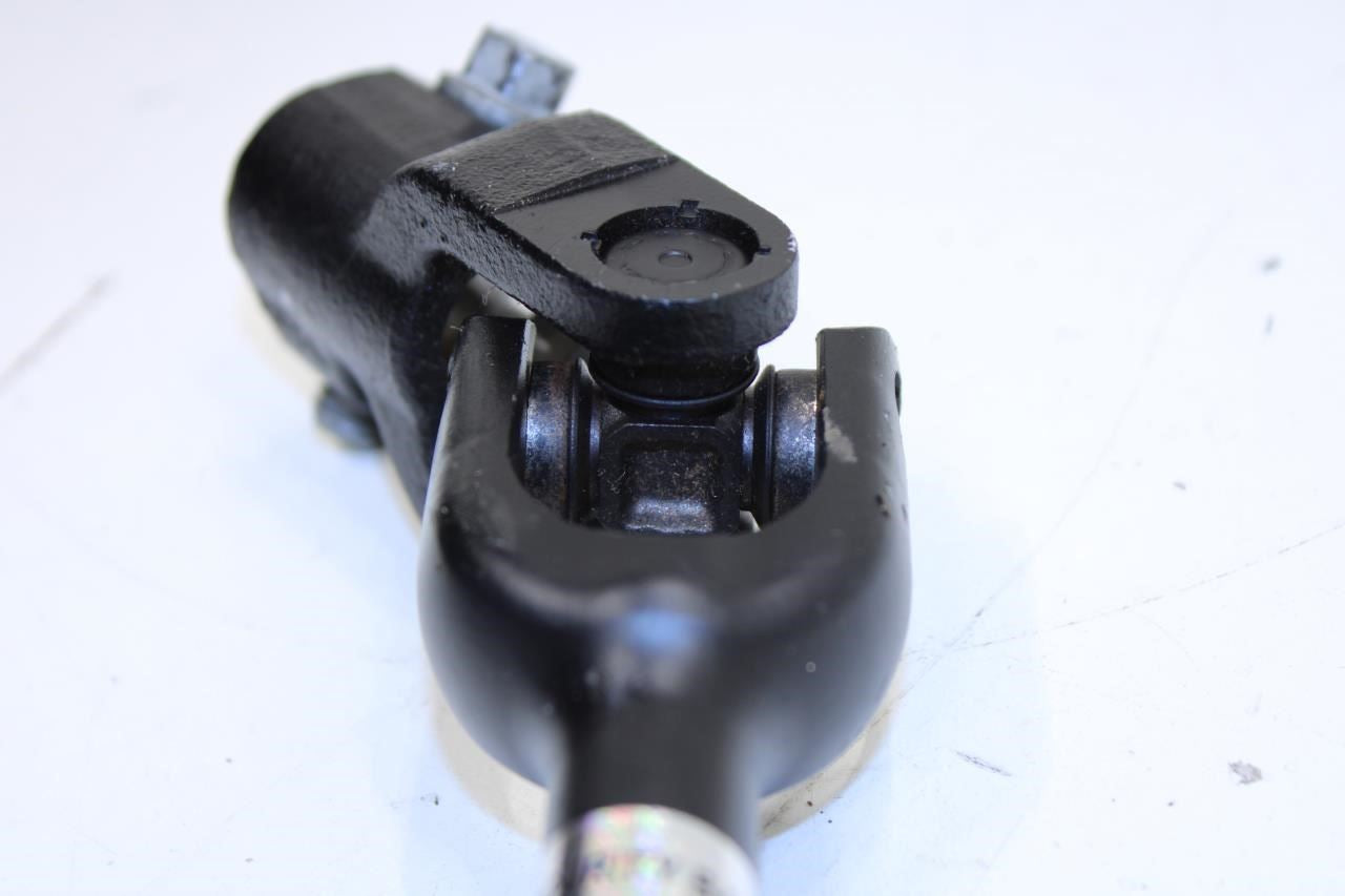 18-24 Chevrolet Equinox LT AWD Steering Column Lower Intermediate Shaft 84169352 - Alshned Auto Parts