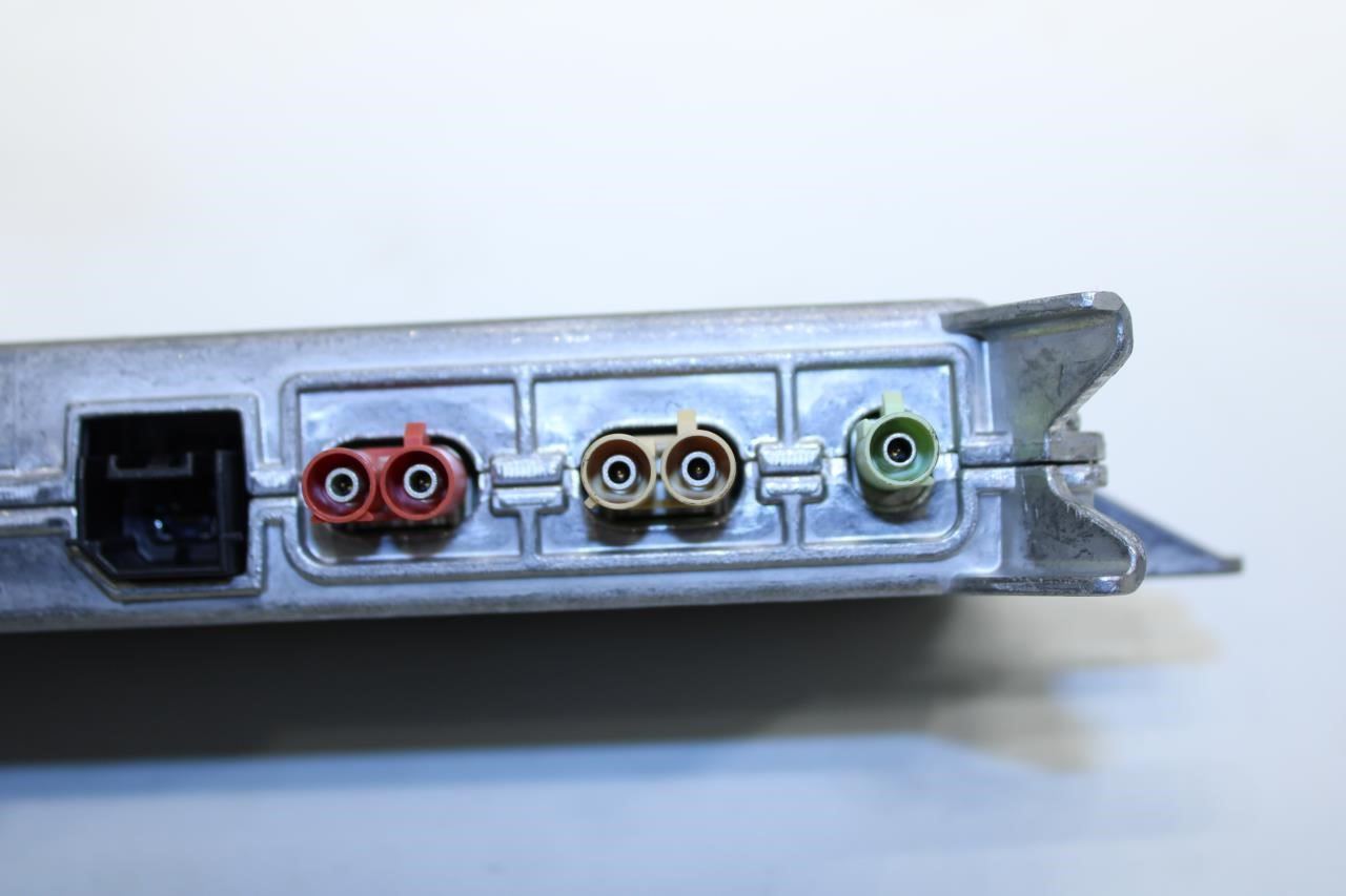 22-2024 GMC Terrain Audio Equipment Radio Amplifier Control Module 85576772 OEM - Alshned Auto Parts