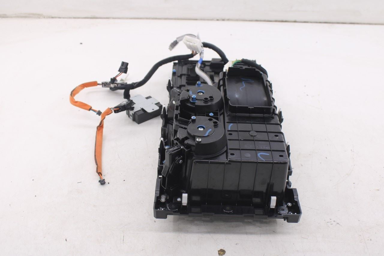 2020-2022 Hyundai Palisade Limited AWD Center Console Storage Tray 84632S8350XF6 - Alshned Auto Parts