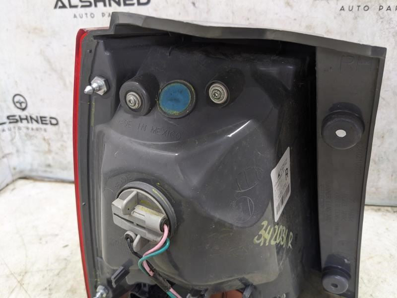 2011-2013 Kia Sorento Rear Right Passenger Outer Taillight Lamp 92402-1U000 OEM - Alshned Auto Parts