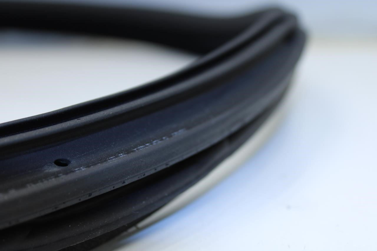 2015-2016 BMW 435i Gran Coupe xDrive Rear Left Driver Door Weatherstrip On Body - Alshned Auto Parts