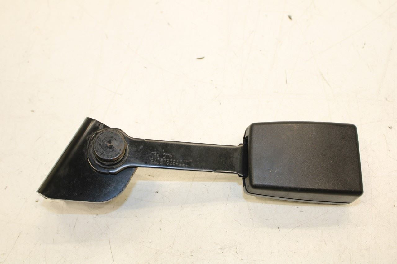 10-15 BMW 750Li xDrive Rear RH and Left Side Center 2nd Row Seat Belt Buckle Set - Alshned Auto Parts