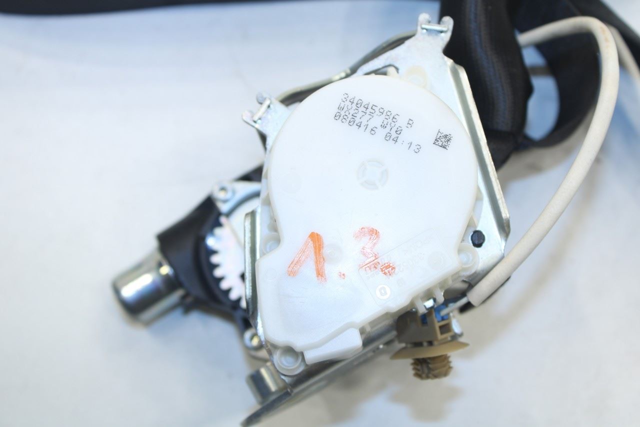 10-16 Porsche Panamera 4 AWD Rear Left or Right Side 2nd Row Seat Belt Retractor - Alshned Auto Parts