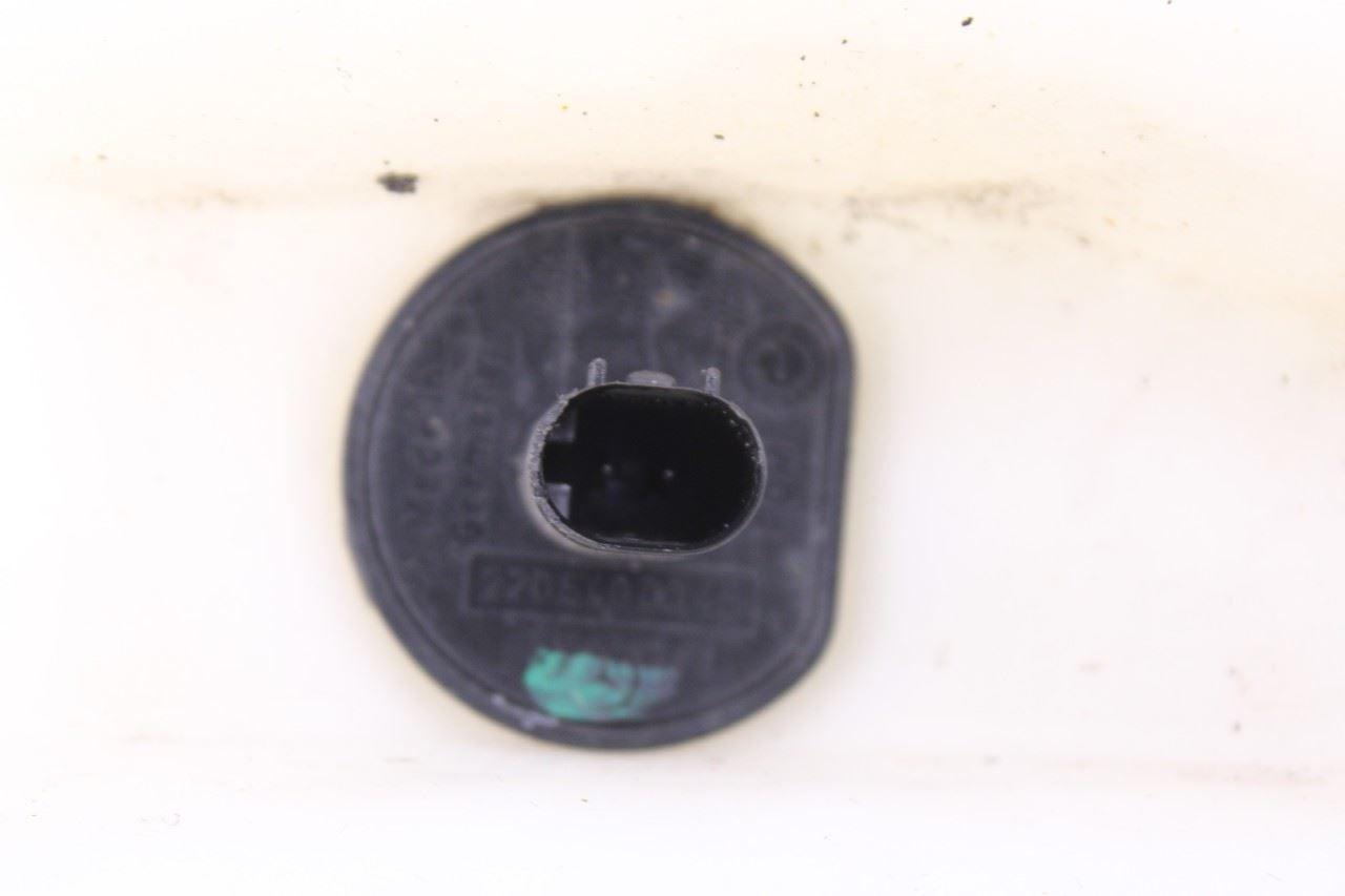 2006-09 Mercedes-Benz CLK350 Front Windshield Wiper Washer Reservoir 20386900206