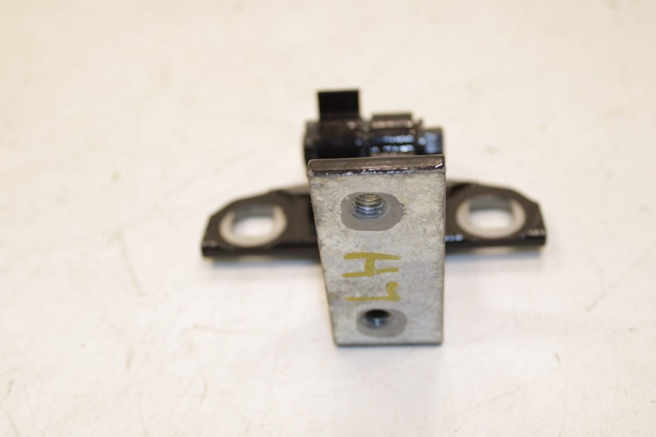 2015-18 Volvo S60 T5 Premier Rear Left Door Hinge Upper and Lower Pair 31218524 - Alshned Auto Parts