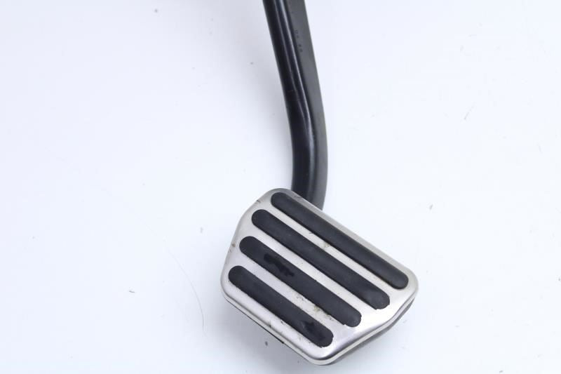 2002-2009 Land Rover Range Rover 4.2L Brake Pedal w/ Bracket SKB500220WQD OEM - Alshned Auto Parts