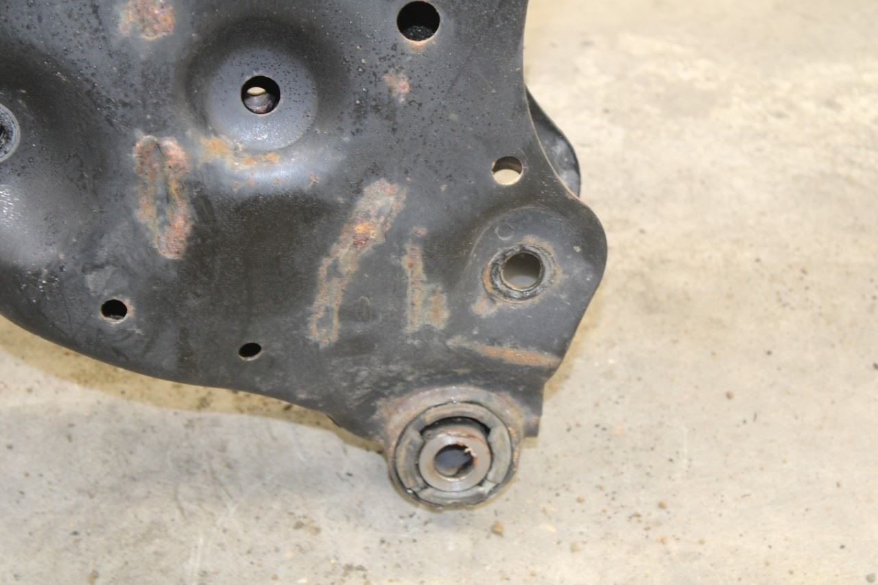 2014-2020 Nissan Pathfinder SV 4WD Front Crossmember Subframe 54400-3JA4C OEM - Alshned Auto Parts