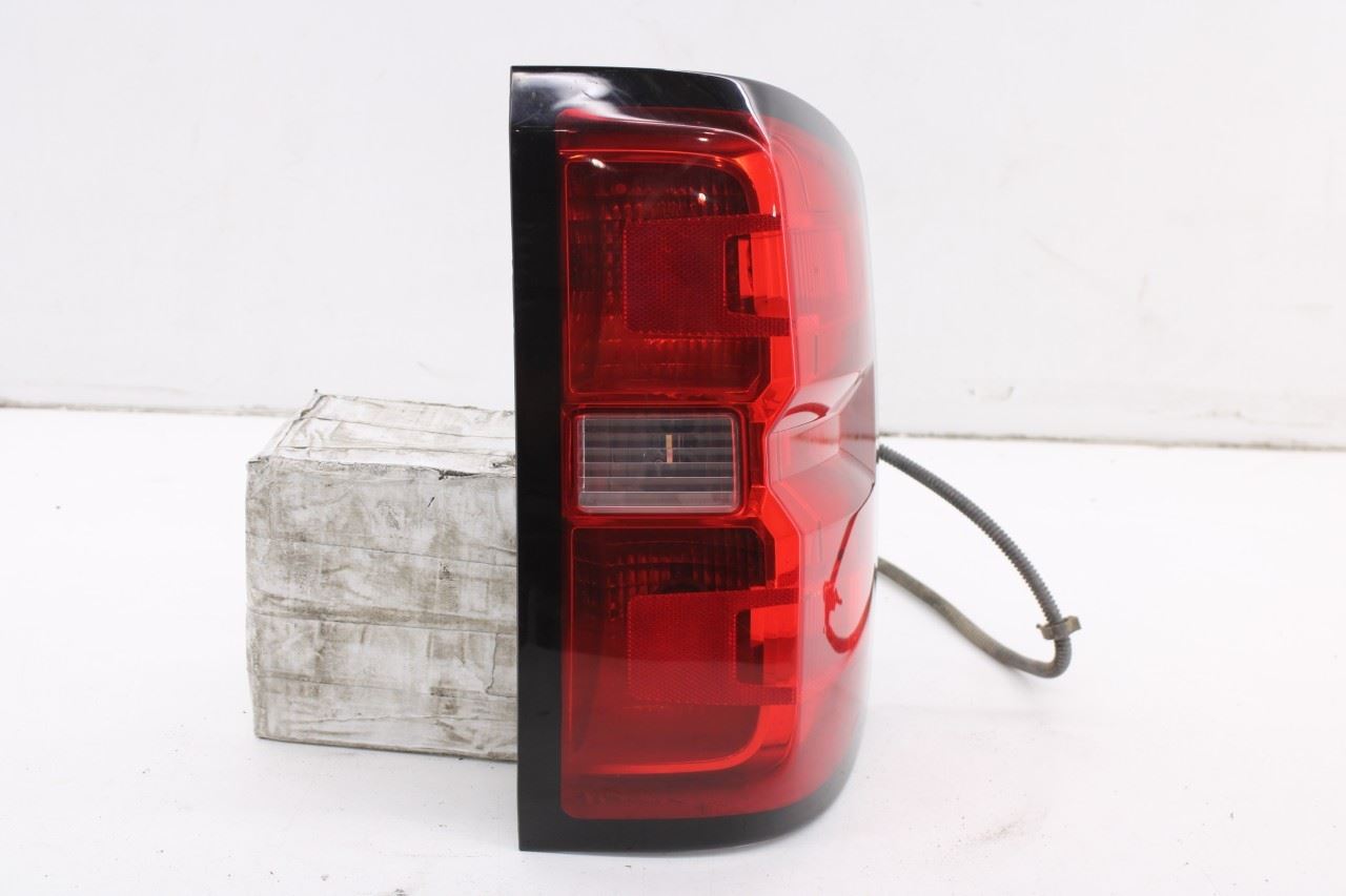 2014-15 Chevrolet Silverado 1500 Work Truck 2WT Rear Right Side Tail Light Lamp0