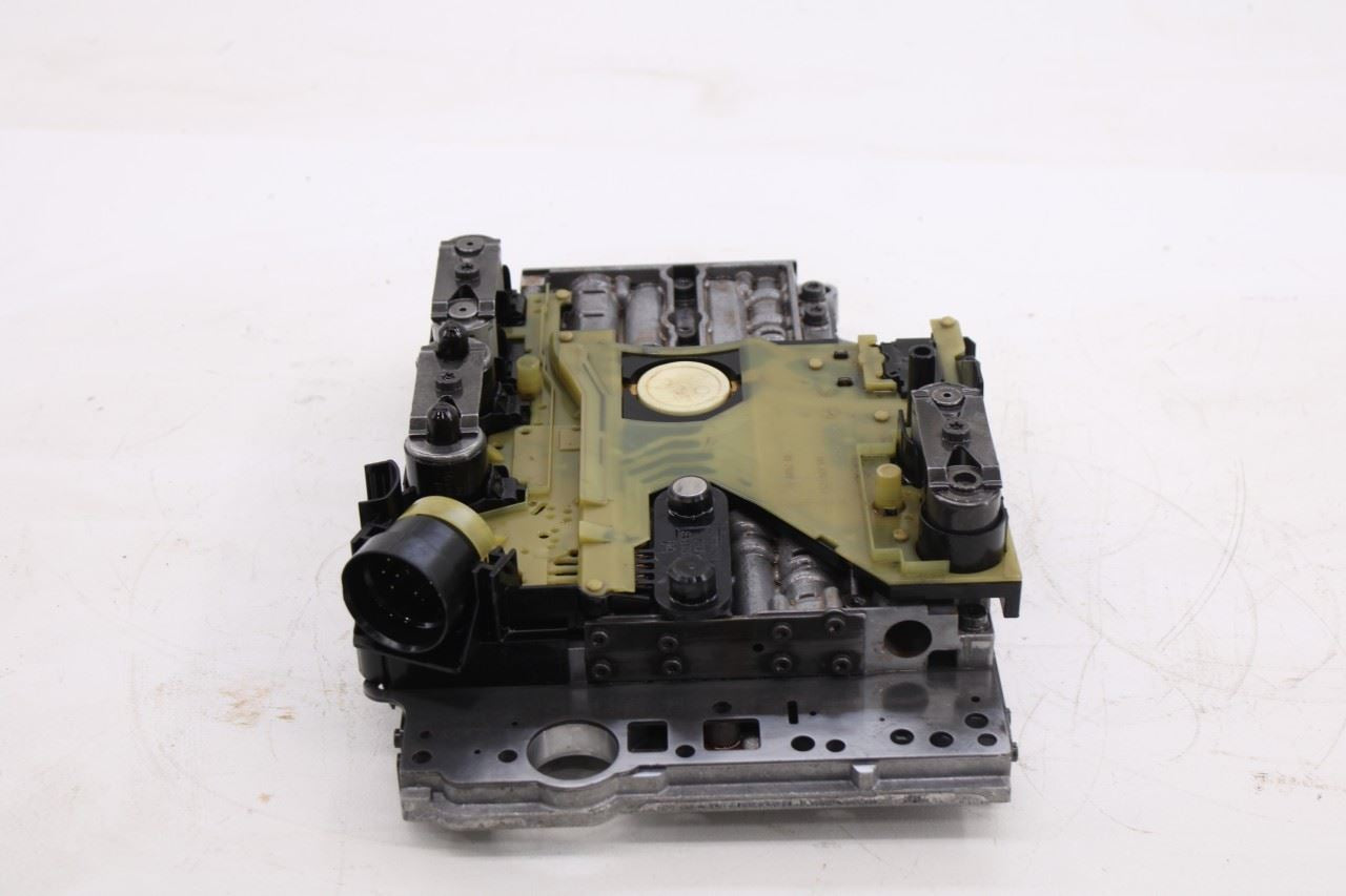 12-18 Jeep Wrangler Unlimited Sahara 3.6L 4WD 5-Spd Auto Transmission Valve Body6