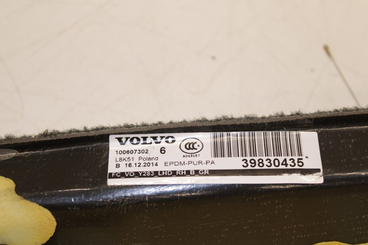 2015-16 Volvo S60 T5 Premier Front RH Side Floor Interior Covering Carpet *ReaD* - Alshned Auto Parts