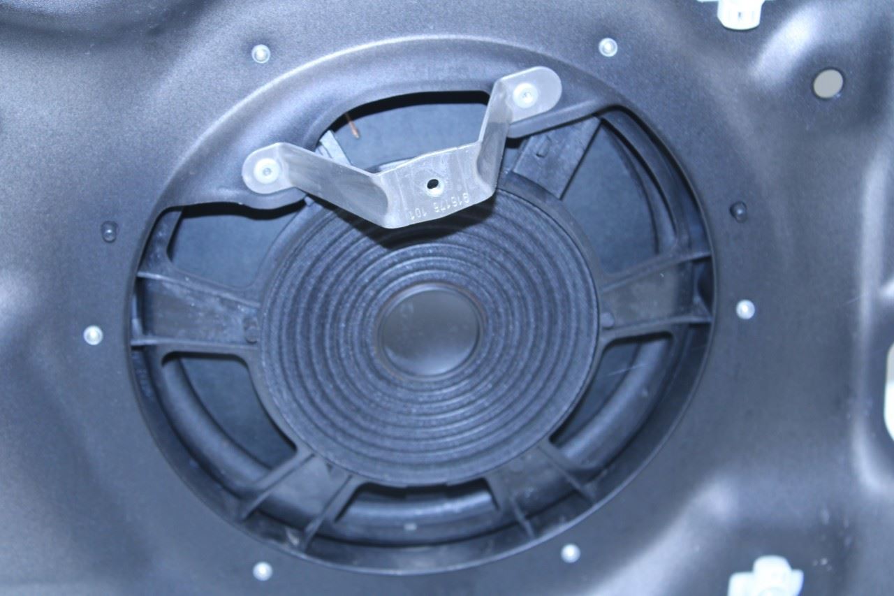 10-16 Porsche Panamera 4 Front Right Side Door Window Regulator w/ Carrier Plate - Alshned Auto Parts