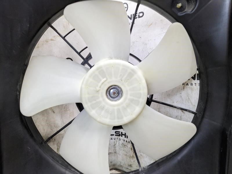 2015-2016 Honda CR-V LH Radiator Cooling Fan Motor Assembly 19015-5LA-A01 OEM