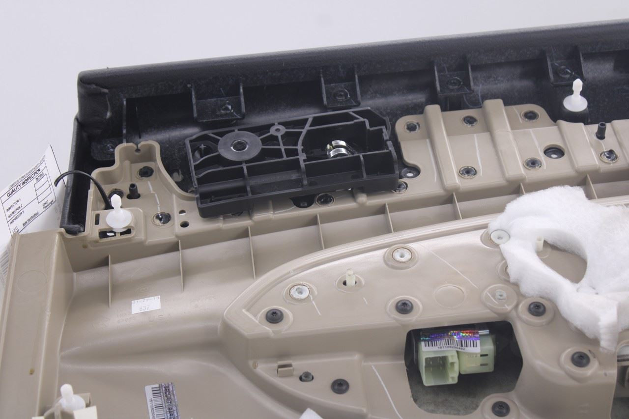 2014-2017 Jeep Grand Cherokee Limited Rear Left Side Door Trim Panel 5LL812L1AB - Alshned Auto Parts
