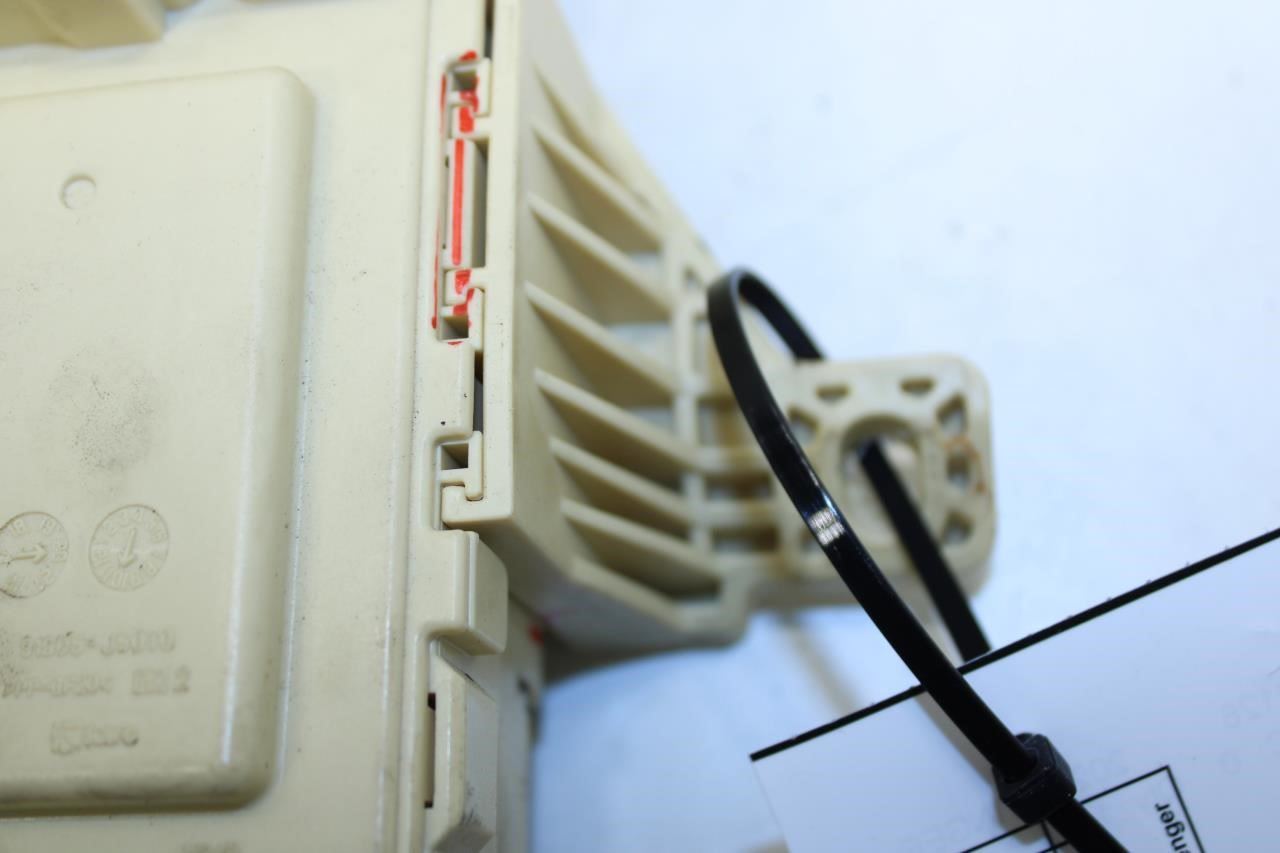 2022-2023 Kia Stinger GT1 Cabin Fuse Relay Box Junction Block 91952-J5110 OEM - Alshned Auto Parts