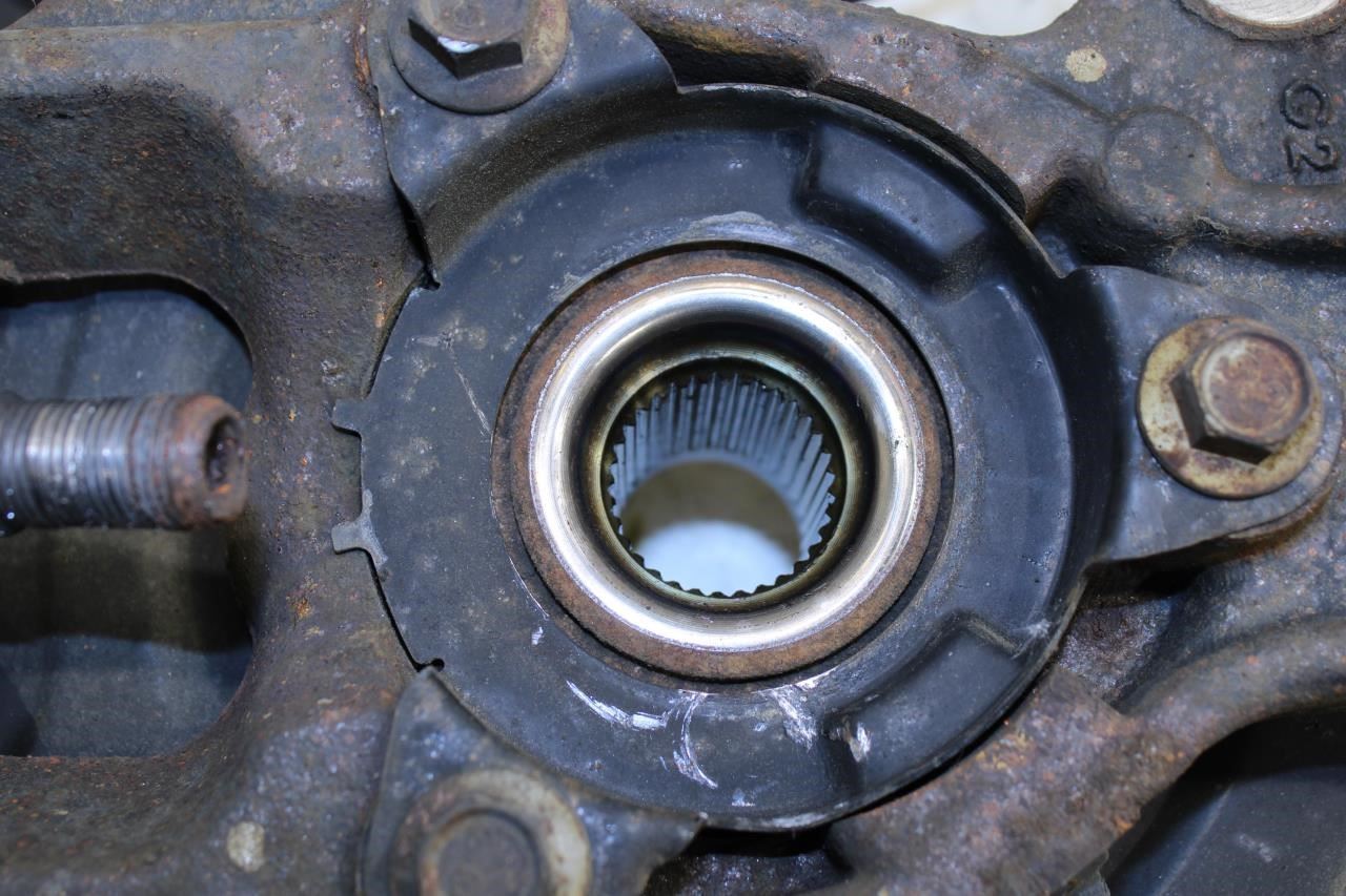 2011-2015 Jeep Grand Cherokee Limited Front Left Spindle Knuckle Hub 68022629AD - Alshned Auto Parts