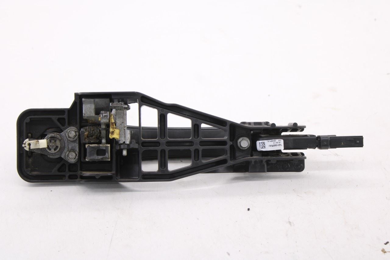 2011-2016 Dodge Durango SXT 3.6L AWD Front Driver Left Side Door Exterior Handle - Alshned Auto Parts