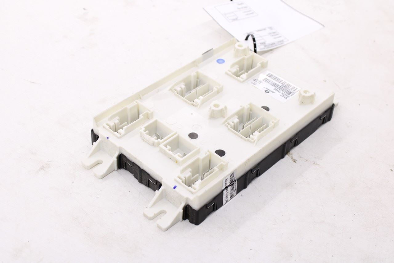 2015 Dodge Durango SXT Body Computer Control Module BCM BCU 68236139AE OEM - Alshned Auto Parts